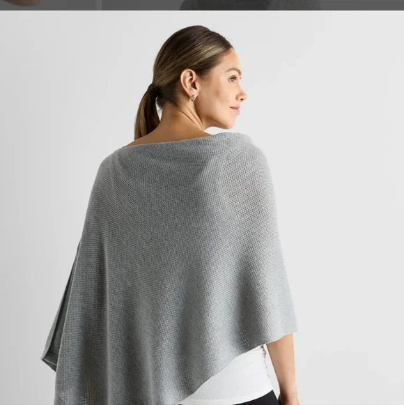 Quince Nursing Shawl - Picture 2 of 5